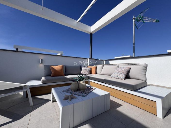 Image No.50-3 Bed Villa / Detached for sale