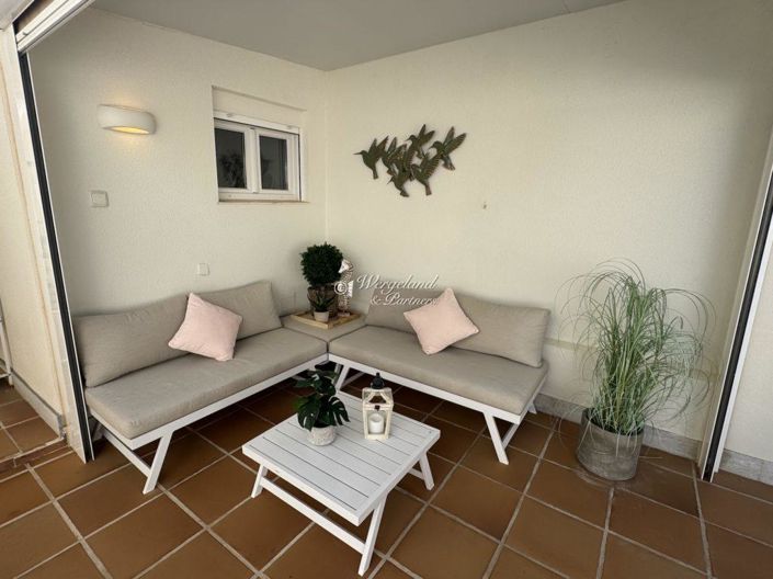 Image No.10-4 Bed Villa / Detached for sale
