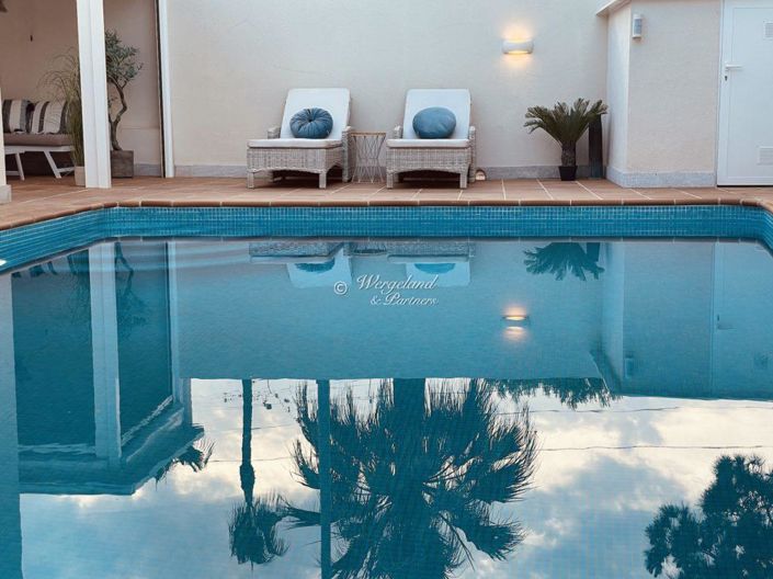 Image No.12-4 Bed Villa / Detached for sale
