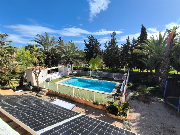 Image No.2-6 Bed Country House for sale