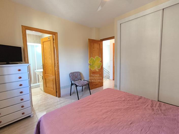 Image No.14-6 Bed Country House for sale