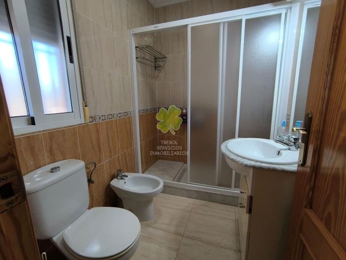 Image No.15-6 Bed Country House for sale