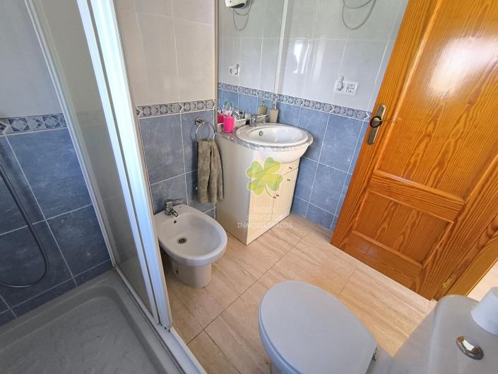 Image No.21-6 Bed Country House for sale