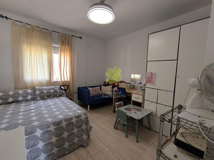 Image No.32-6 Bed Country House for sale