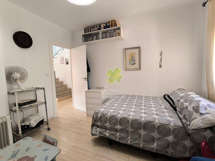 Image No.34-6 Bed Country House for sale