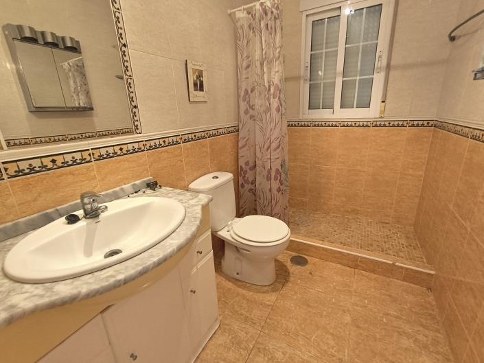 Image No.32-3 Bed Duplex for sale