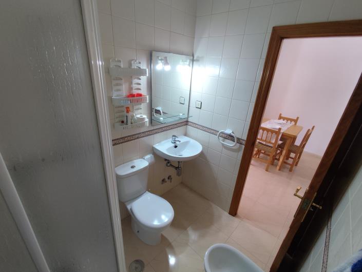 Image No.17-2 Bed Apartment for sale