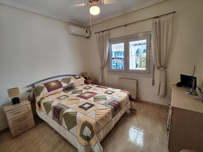 Image No.28-3 Bed Chalet for sale
