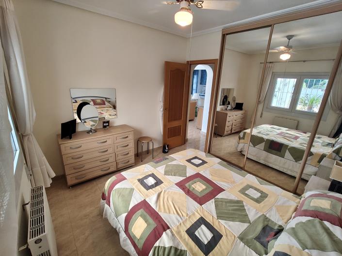 Image No.31-3 Bed Chalet for sale