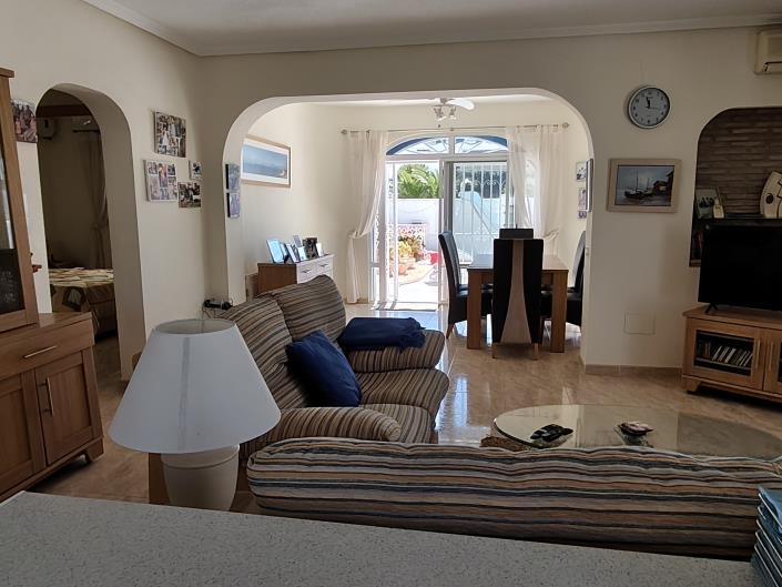 Image No.9-3 Bed Chalet for sale