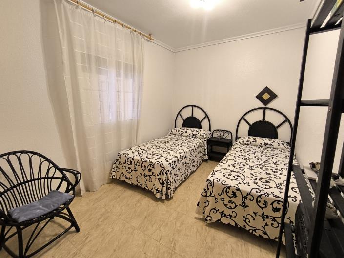 Image No.12-5 Bed Bungalow for sale