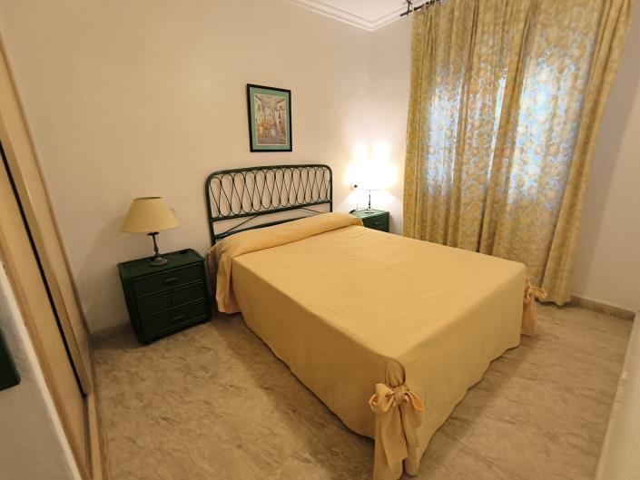 Image No.20-5 Bed Bungalow for sale