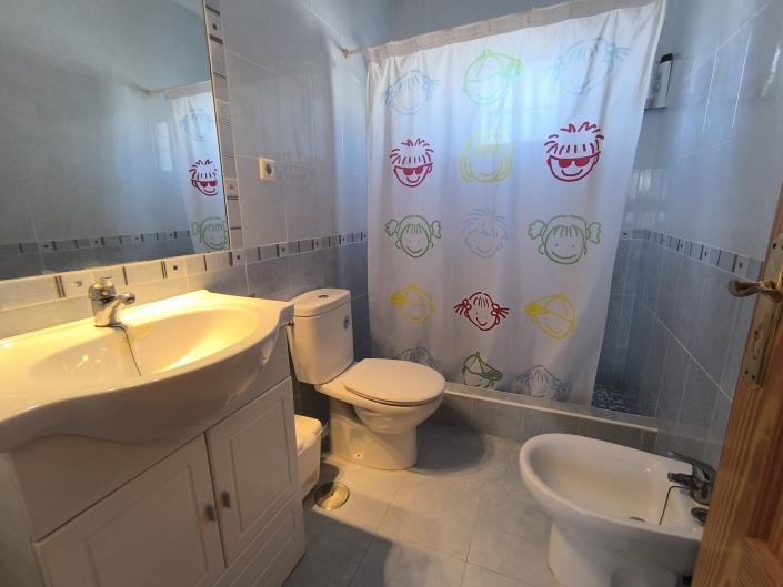 Image No.36-5 Bed Bungalow for sale