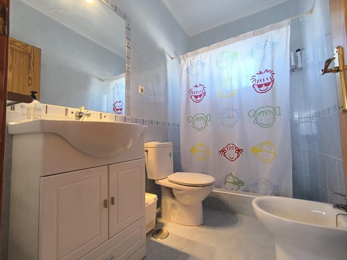 Image No.37-5 Bed Bungalow for sale