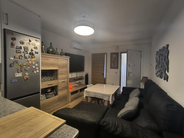 Image No.18-2 Bed Apartment for sale