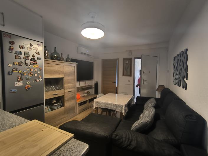 Image No.19-2 Bed Apartment for sale