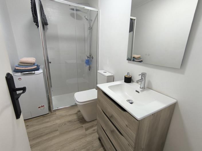 Image No.21-1 Bed Bungalow for sale