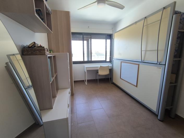 Image No.21-3 Bed Chalet for sale