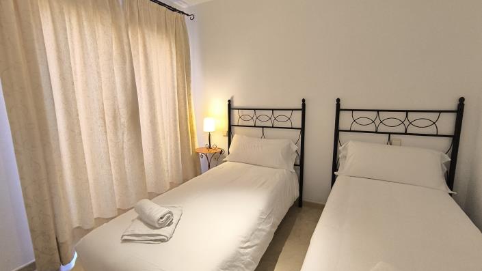 Image No.22-3 Bed Apartment for sale