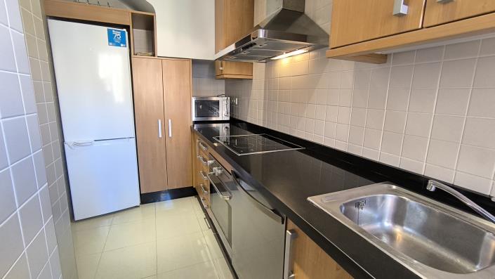 Image No.25-3 Bed Apartment for sale