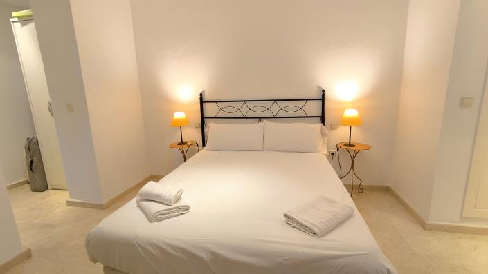 Image No.44-3 Bed Apartment for sale