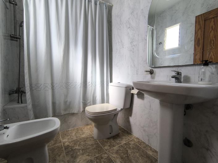 Image No.5-3 Bed Duplex for sale
