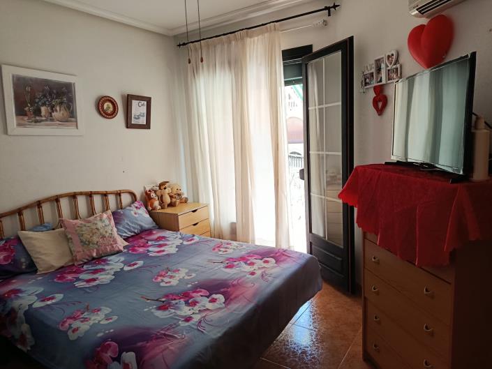 Image No.17-2 Bed Apartment for sale