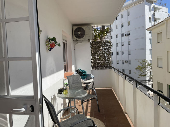 Image No.3-Appartement de 2 chambres à vendre à Estepona