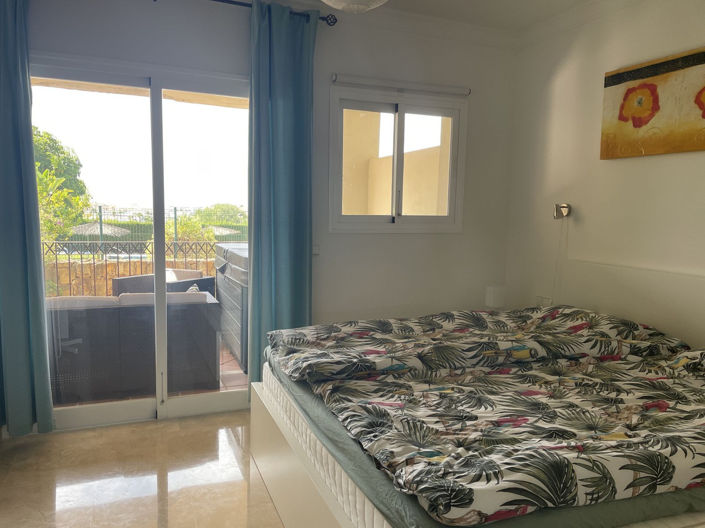 Image No.17-3 Bed Apartment for sale