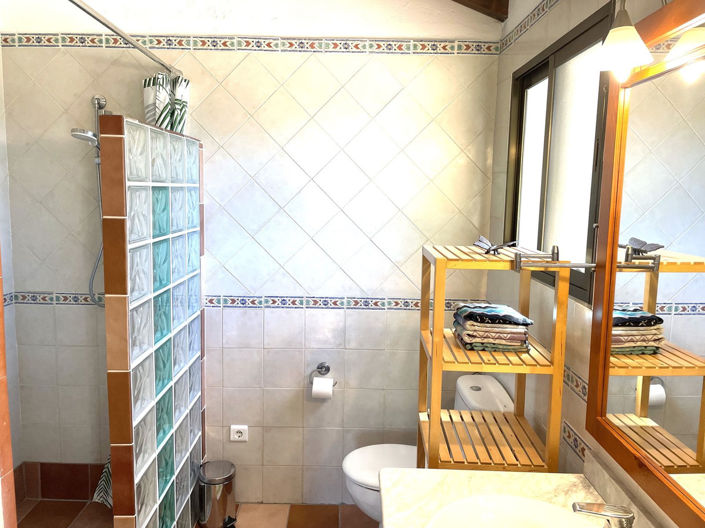 Image No.14-4 Bed Villa for sale