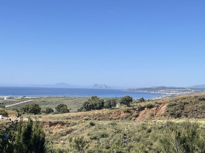 Image No.2-4 Bed Villa for sale