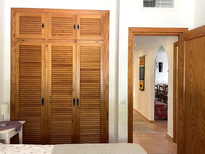 Image No.20-4 Bed Villa for sale