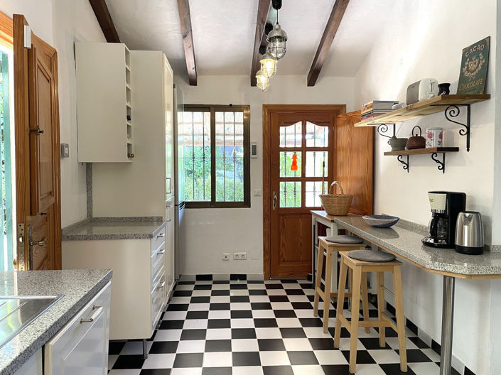 Image No.5-4 Bed Villa for sale