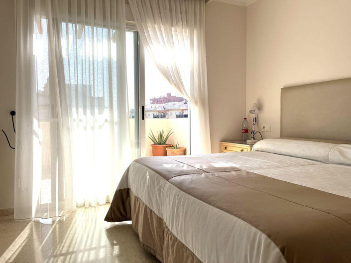 Image No.8-Appartement de 4 chambres à vendre à Estepona
