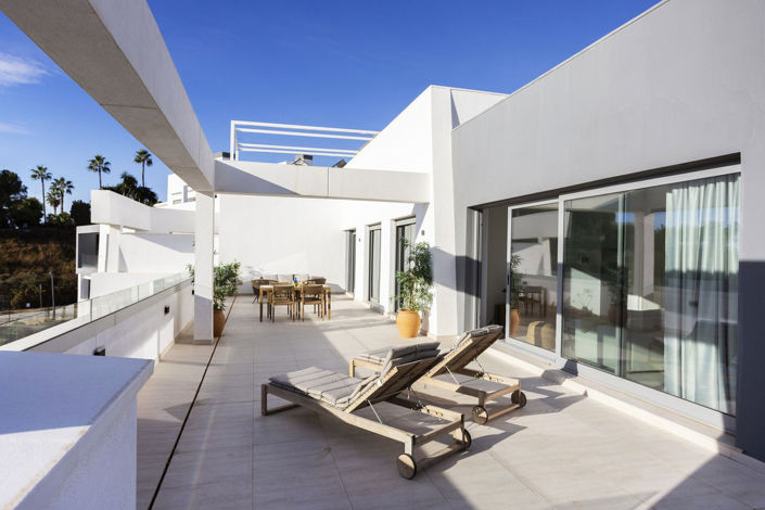 Image No.23-3 Bed Apartment for sale