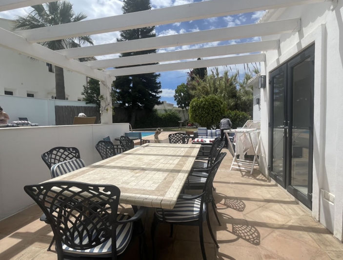 Image No.2-4 Bed Villa for sale