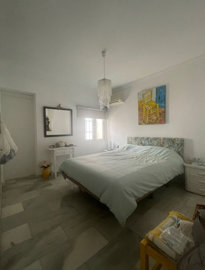 8-e64a9055bba3e77ac8aca3b893cdf826