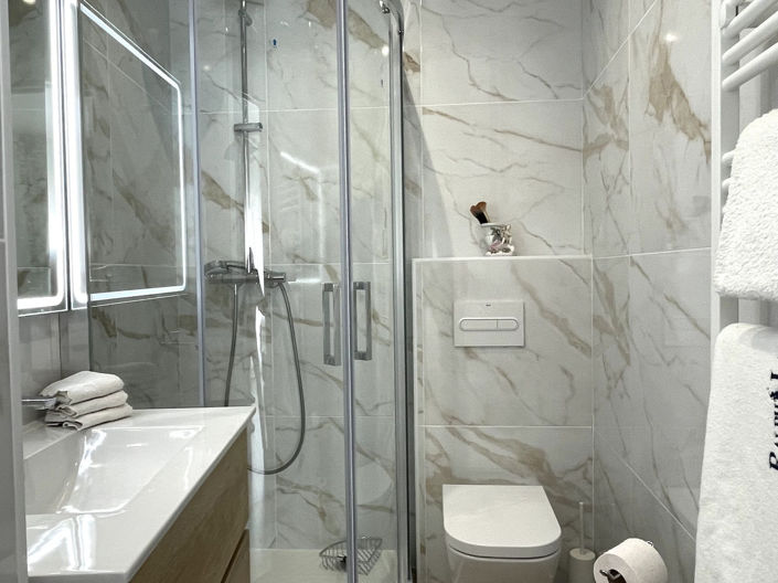 Image No.18-4 Bed Villa for sale