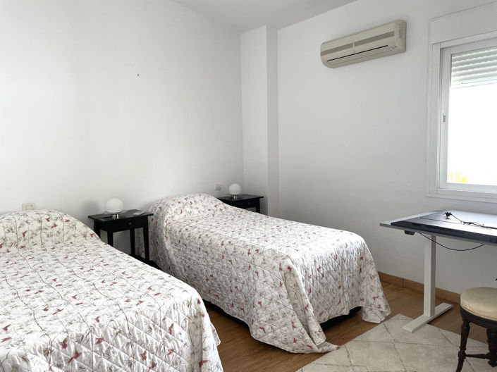 Image No.28-4 Bed Villa for sale