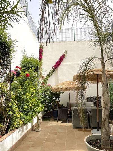 Image No.3-4 Bed Villa for sale