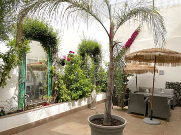 8-e64a9055bba3e77ac8aca3b893cdf826