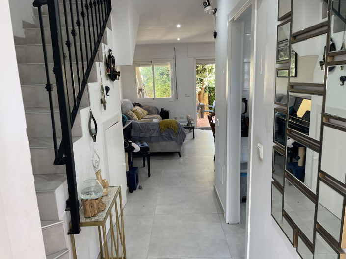 Image No.12-3 Bed Villa for sale