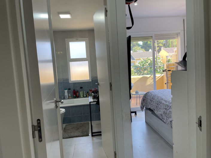 Image No.5-3 Bed Villa for sale