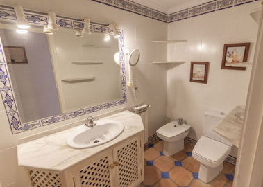 15-11d12f2f454f2f5e9b981fdd8b901d51