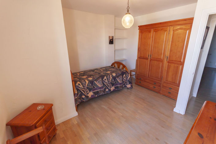 Image No.21-3 Bed Apartment for sale