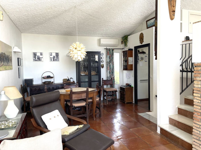 Image No.10-3 Bed Villa for sale