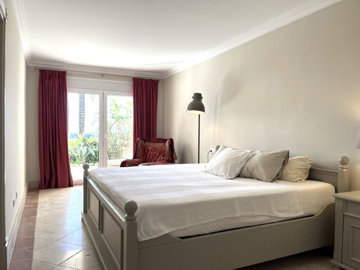 14-d70dc3102c00d7be0e872dfe1c1f86d7