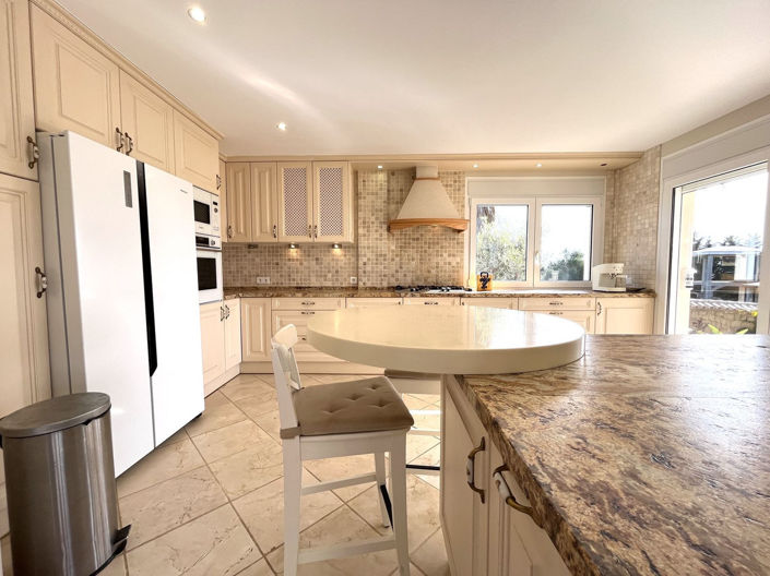 Image No.24-4 Bed Villa for sale