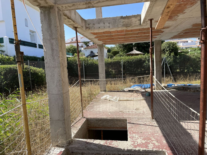 Image No.12-4 Bed Villa for sale