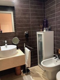 12-53013098fcab6c38b1379cd33298e050